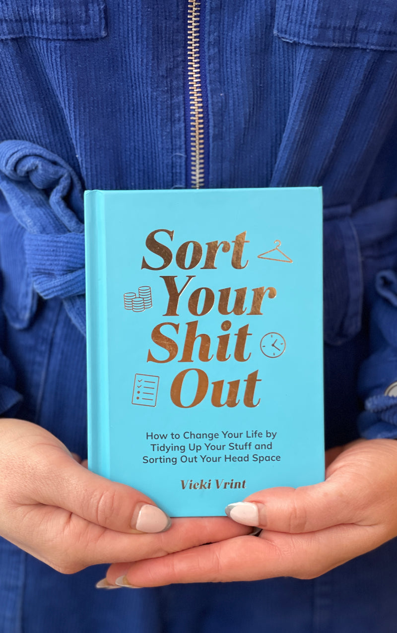 SORT YOUR SHIT OUT BOOK