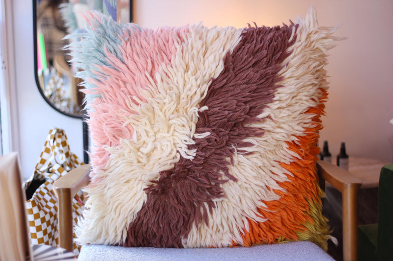 HKliving Fluffy striped cushion