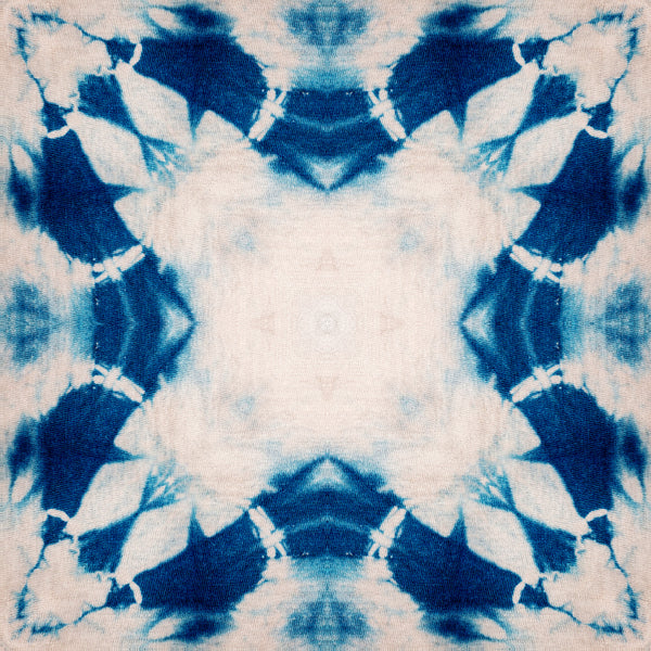 Shibori Flower Wallpaper